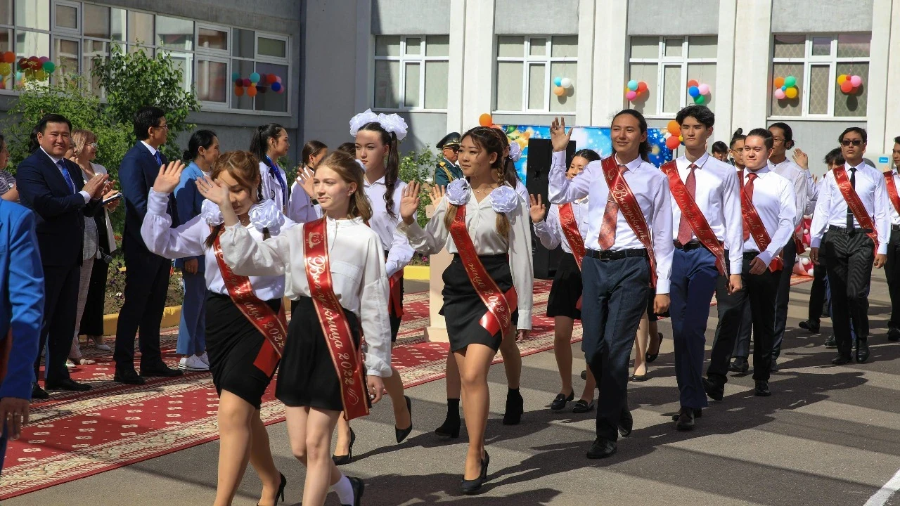 Министрлік емтихандар мен аттестат тапсыру мерзімін жариялады